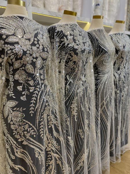 Lace Off White Medium